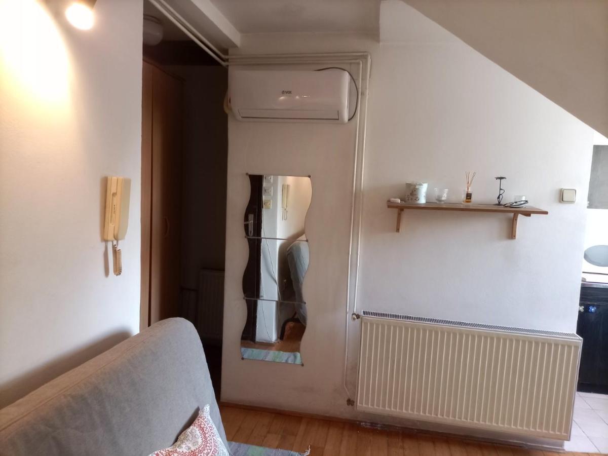 Apartman Lara Belgrad Exterior foto